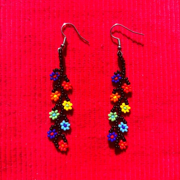 Vintage 90s Handmade Beaded Flower Dangle Earrings Rainbow Boho Festival Jewelry - Picture 3 of 4